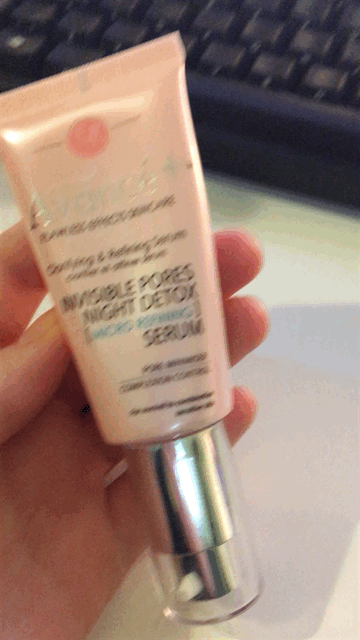 After toning, it's time for a serum! Current one is this from Avancè+. It's OK. Nothing special. Again, one of those subscription box items. When im out of this i'm going back to the IT'S SKIN Hyaluronic Acid Serum. 