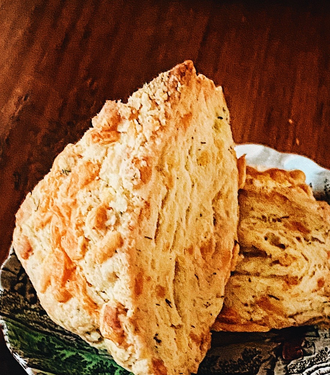 Mimolette Dill Biscuits