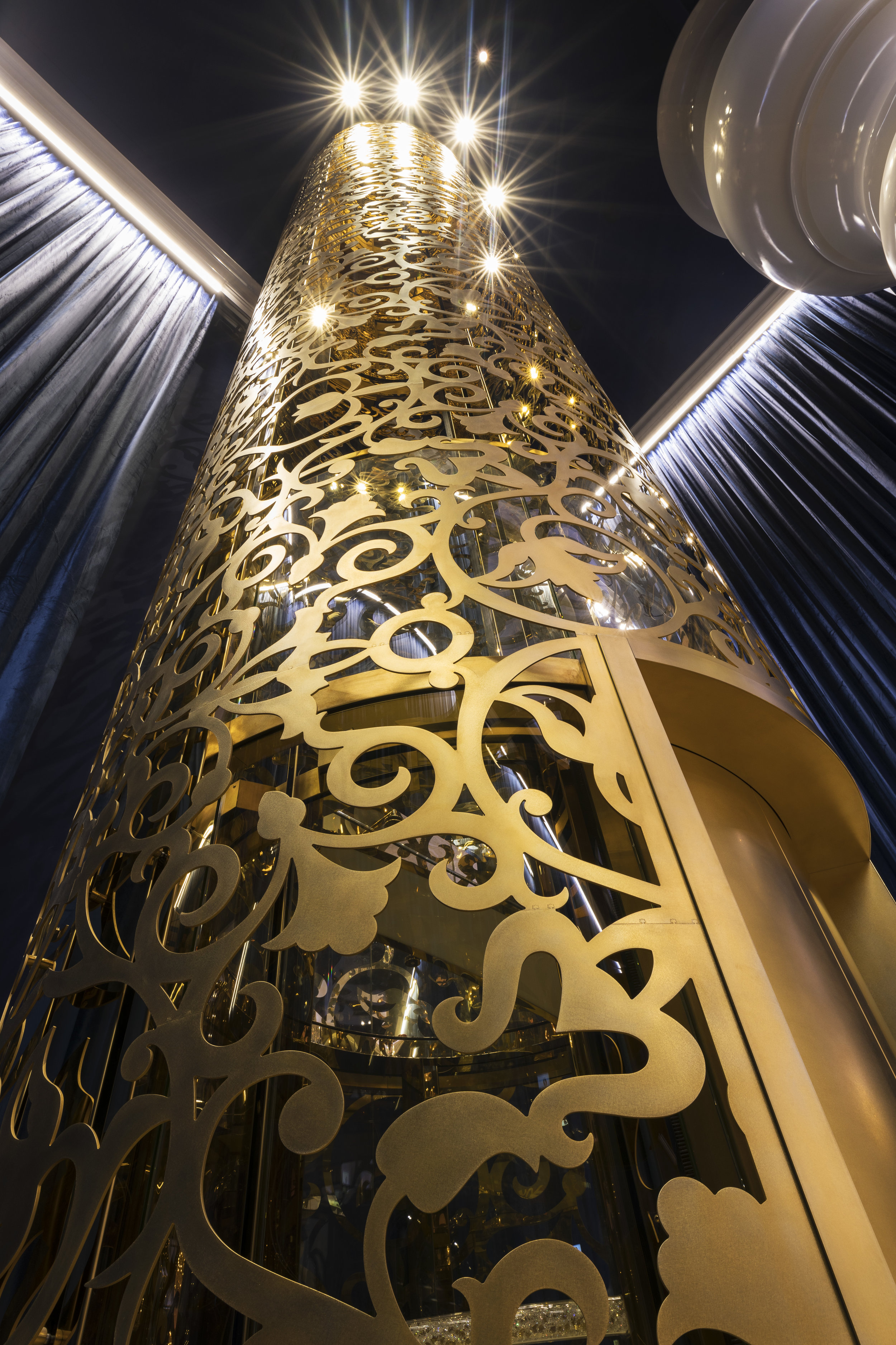 MW_MondrianDoha_MPhall_01.jpg