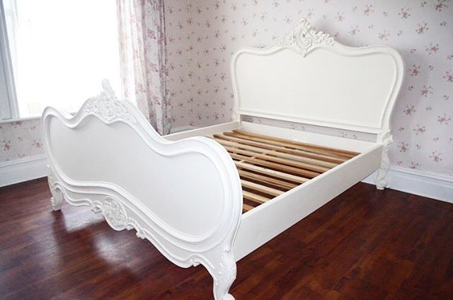 The detailing on this ornate French bed is absolutely stunning. I just had to buy and refurb this piece as it was too beautiful to be thrown! &bull; #ornatebed #frenchbed #frenchstylebed #shabbychicbed #ditsyrose  #shabbychic #shabbychicfurniture #ha