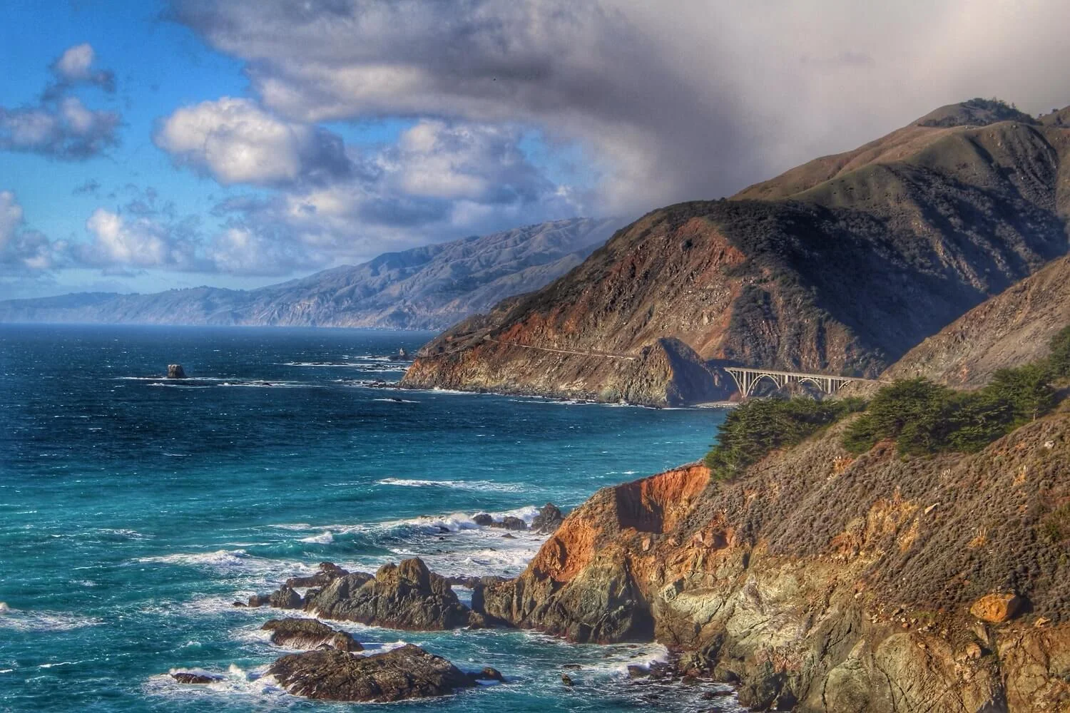 Twin Arch Bridge Big Sur.jpg