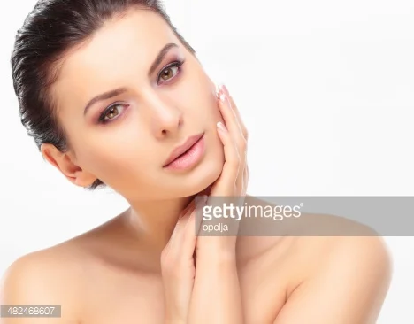 Differences between primers, tinted moisturizers, and CC creams