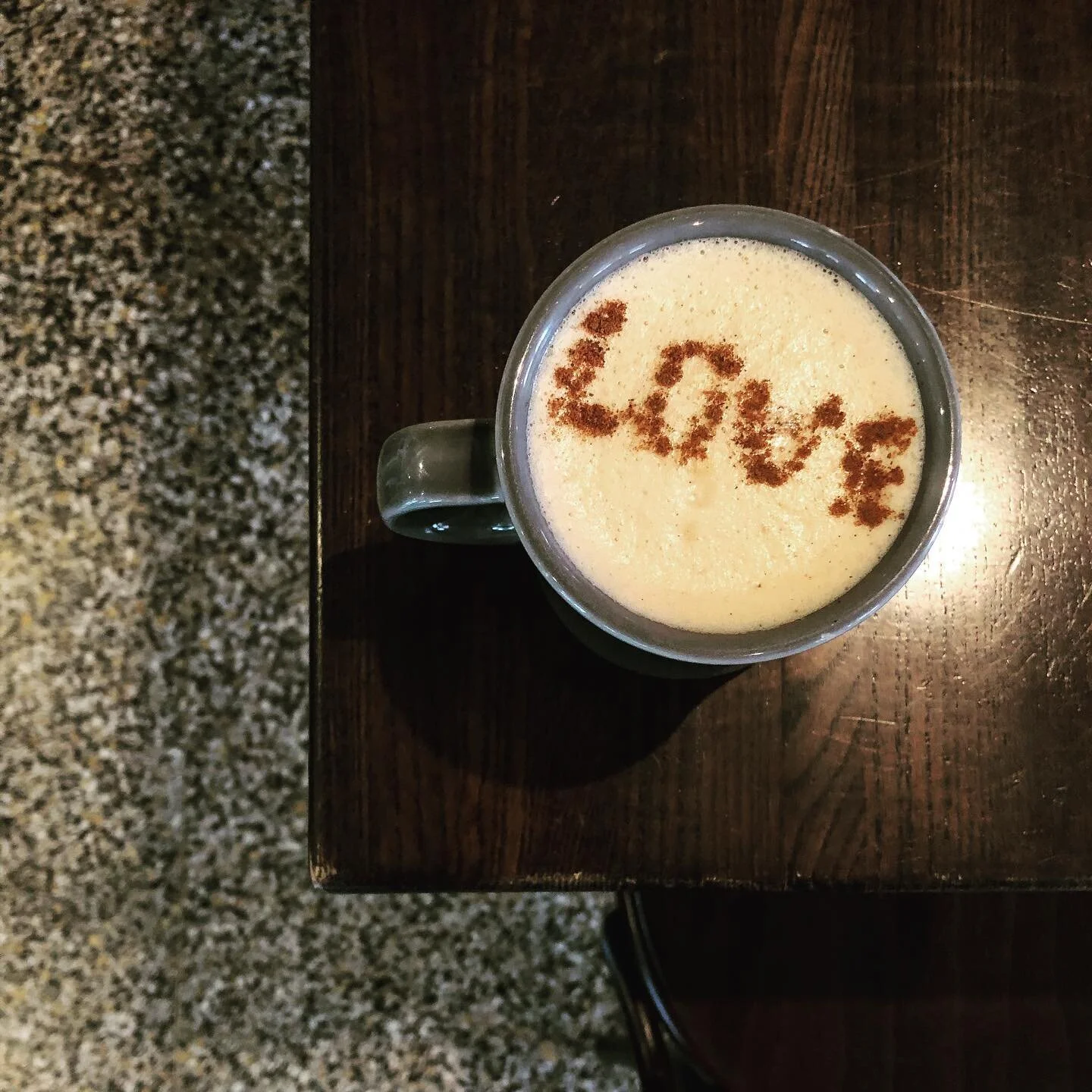 all you need is .... 🤎 🎶 and a surprise message in your house brewed #chailatte 🪄. stay strong, sunshine will return 🌞 

#winterindc #coffeeshop #capitalcoffee #chailatte #barista #baristalife #firstcoffee #washingtondc #dupontcircle #emissarydc 