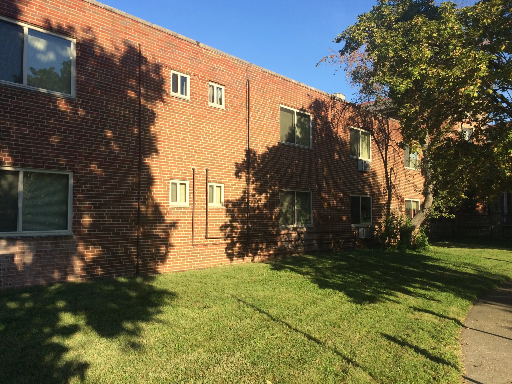 37 Jefferson Avenue