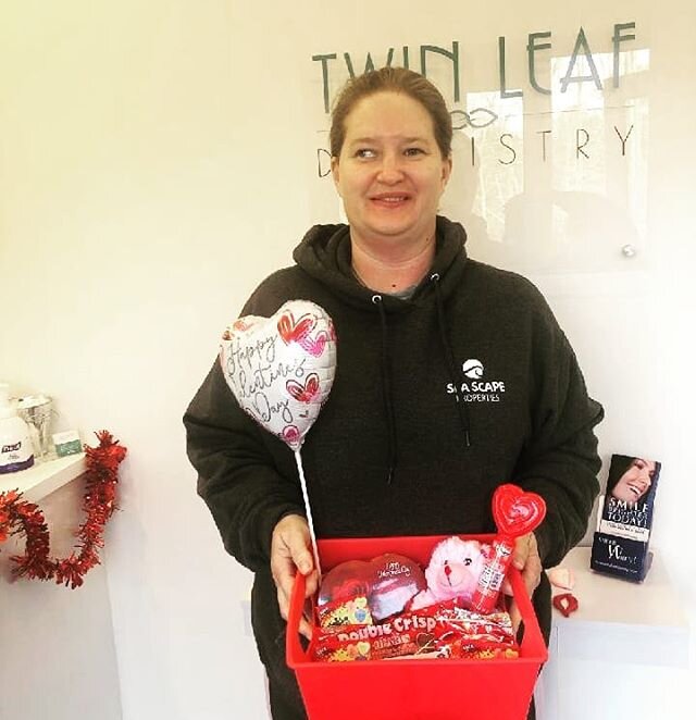 Congrats on winning our SWEET basket, Amy!
.
.
.
.
.
#apexdentist #apexnc #hollyspringsnc #hollyspringsdentist #valentines #giveaway #freestuff #candy #sweettooth