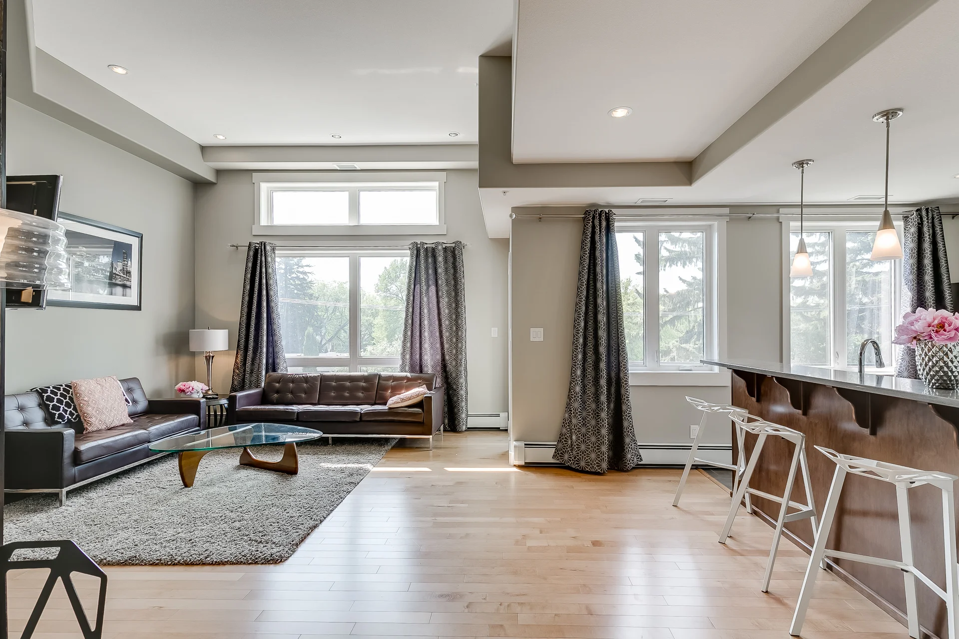 1 Bedroom + 1.5 Bathroom 985 sq. ft. suite Learn More →