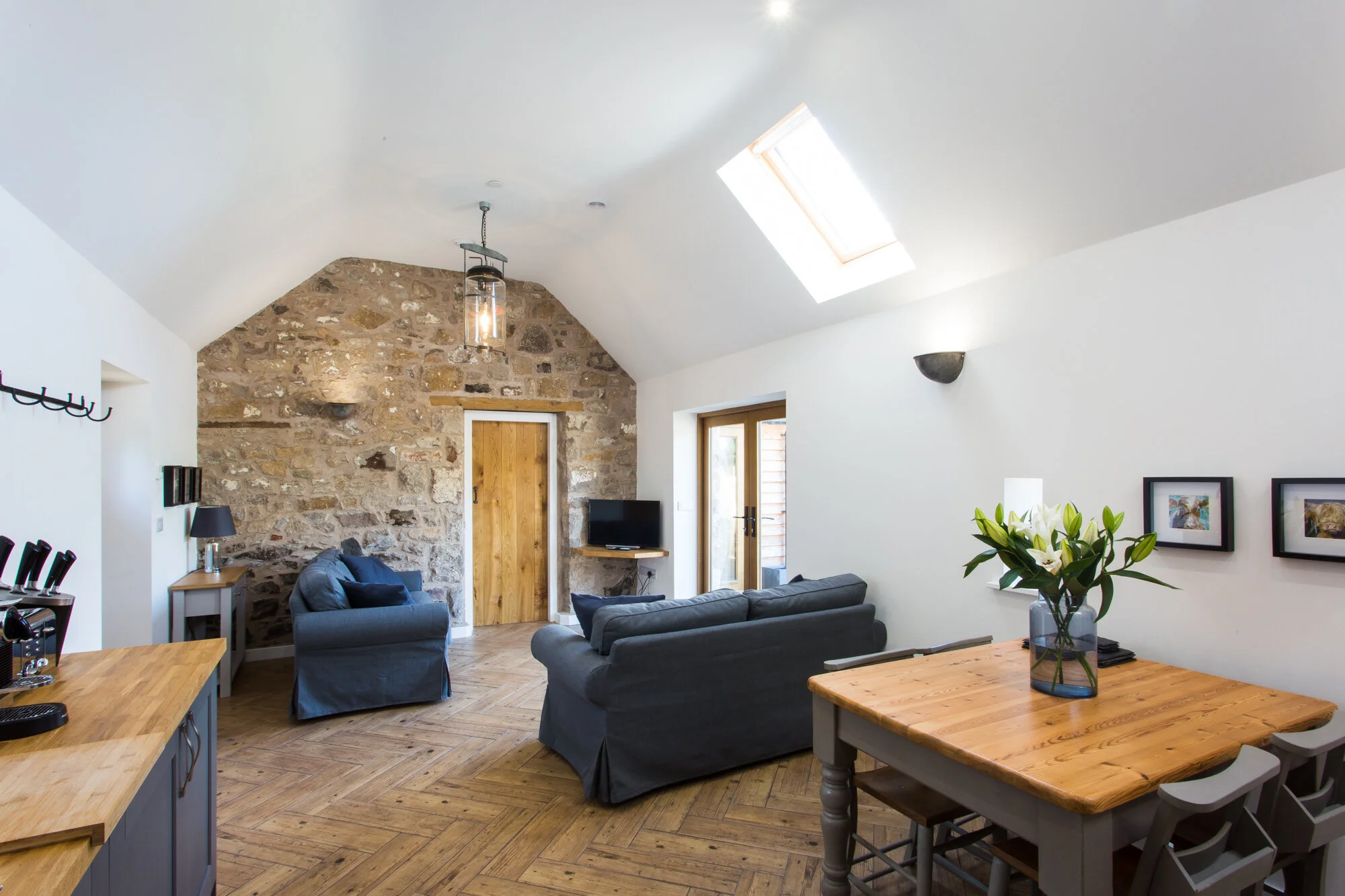 Ysgubor Y Cook, North Wales_airbnb_tom_biddle_photography_arc_-0009.jpg