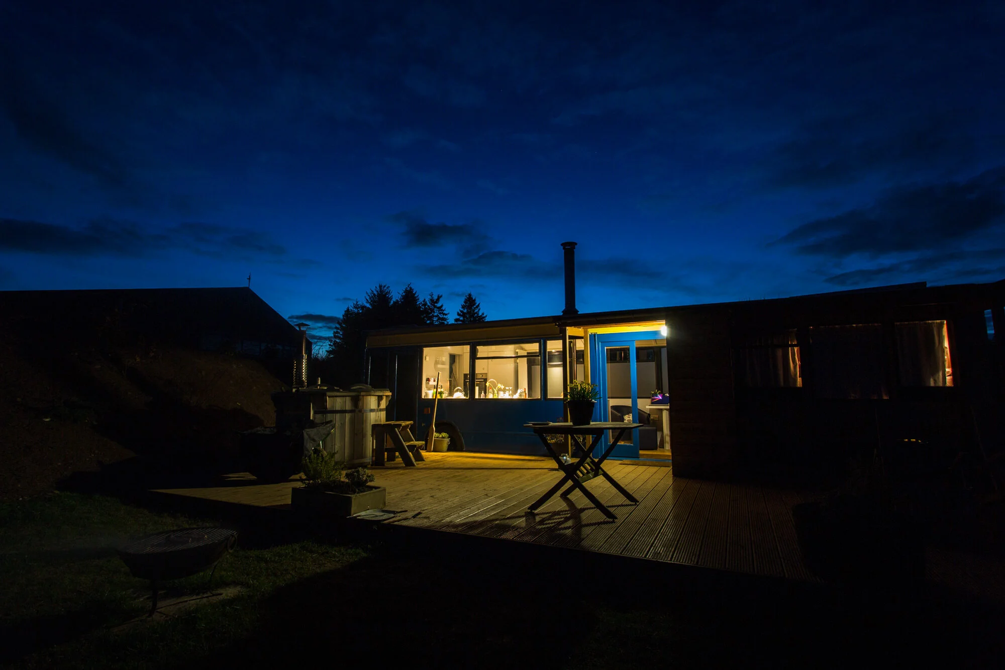 The bus stop_scotland_airbnb_architecture_tom_biddle_photography__-0015.jpg