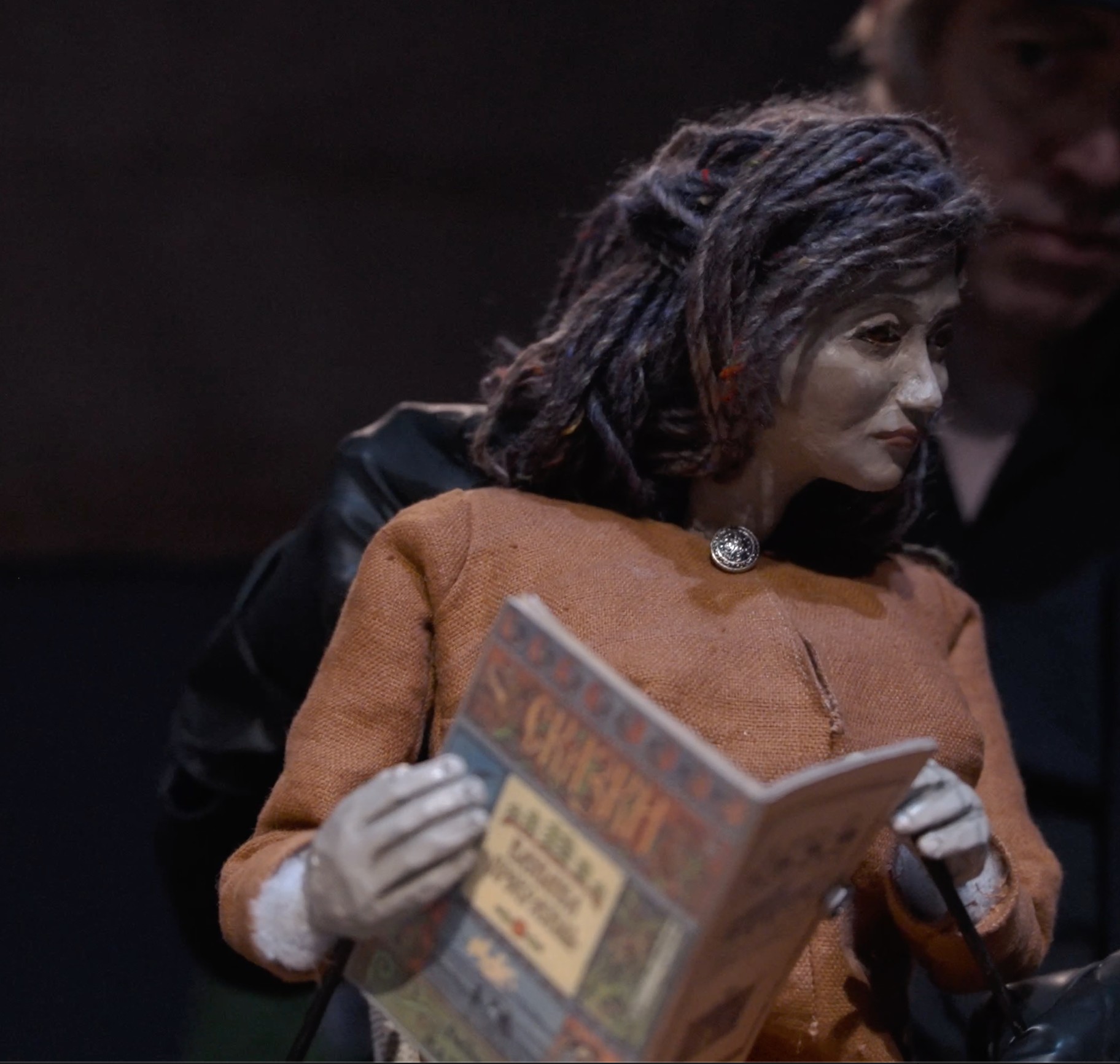 Puppet of Alexandra Bychkova reading a fairy tale