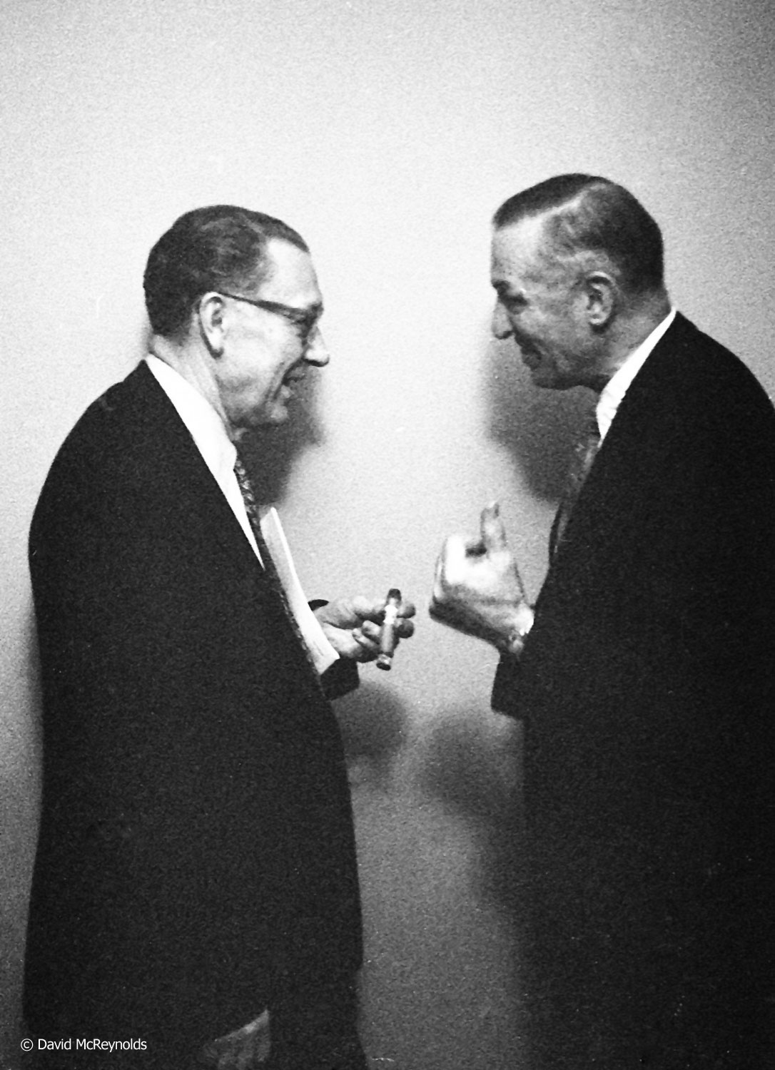 Gus Gerber (left) and Louis Waldman of the SDF between sessions. 1957. (57-3)