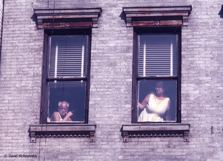 Watching WIN's Yellow Submarine March, which went from Tompkins Square Park in the East Village across to the Hudson River. Oct. 22, 1966. 