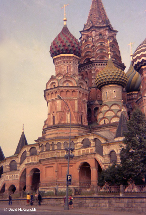  Saint Basil's Cathedral in Red Square (now a museum). 