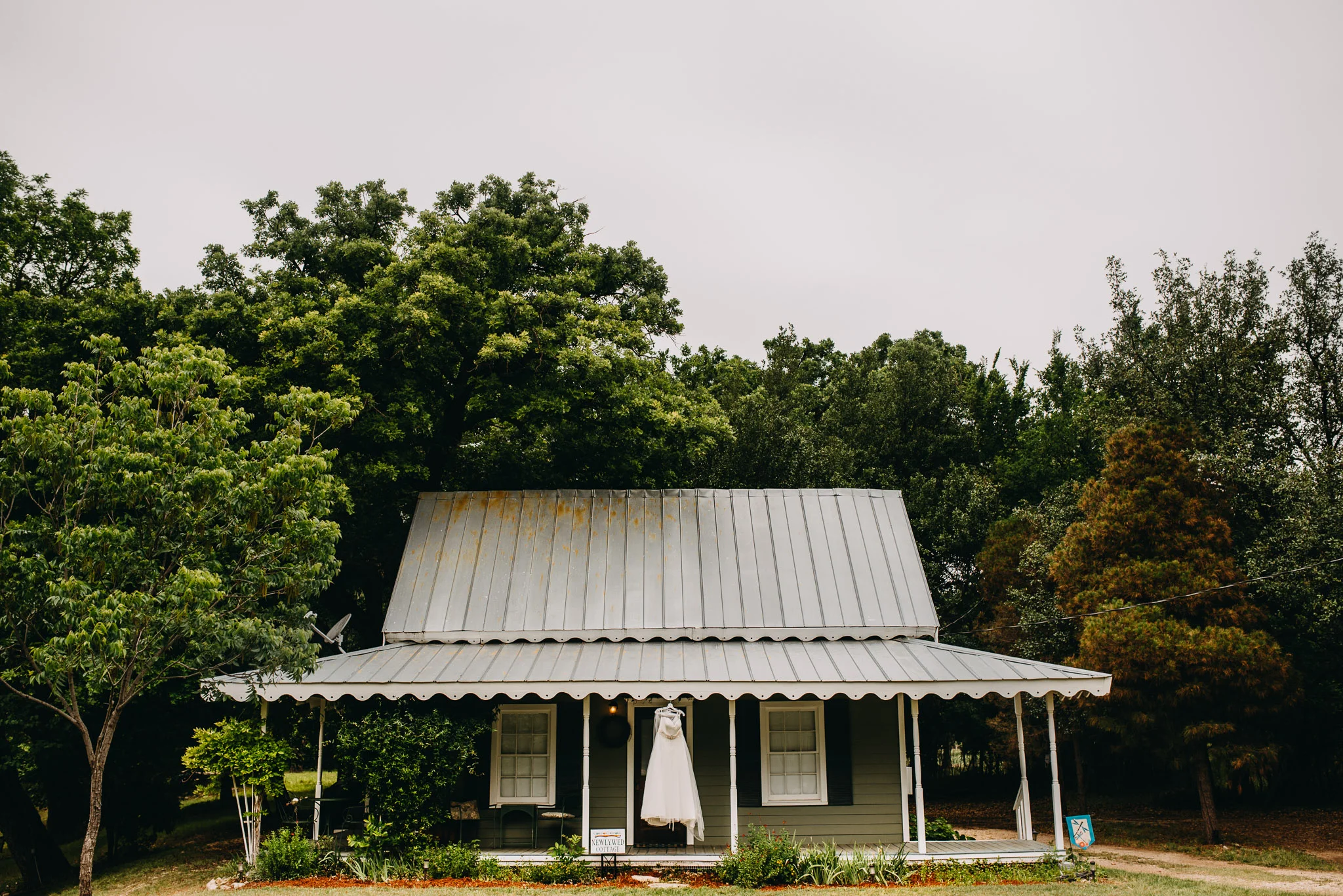 Christoval-Texas-Wedding_Photographer-Meghan&Tony-0001.jpg