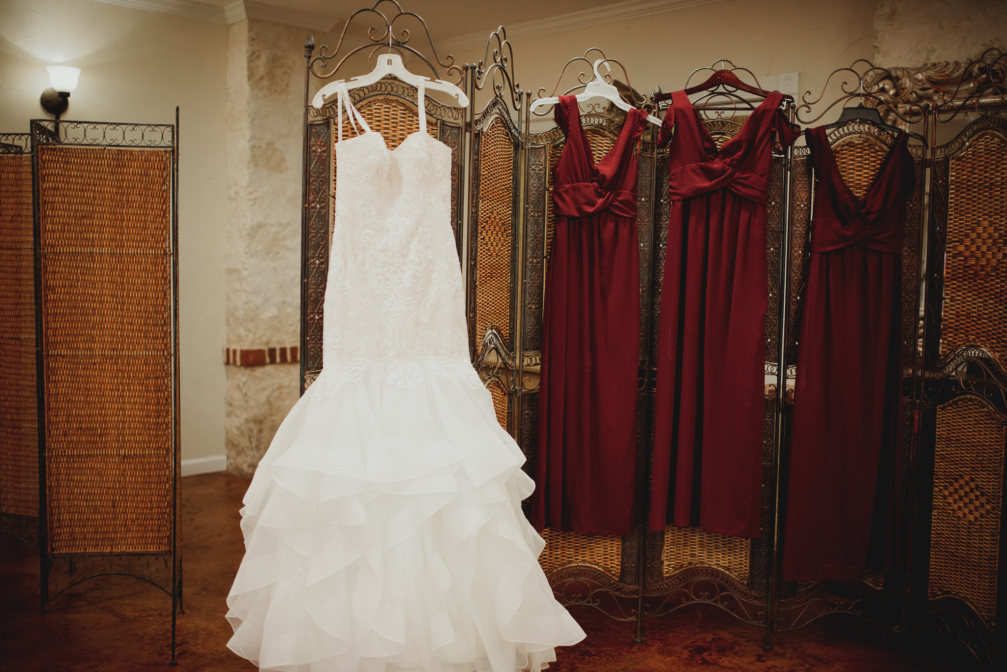 Austin-Texas-Wedding-Vintage-Villas-0001.jpg