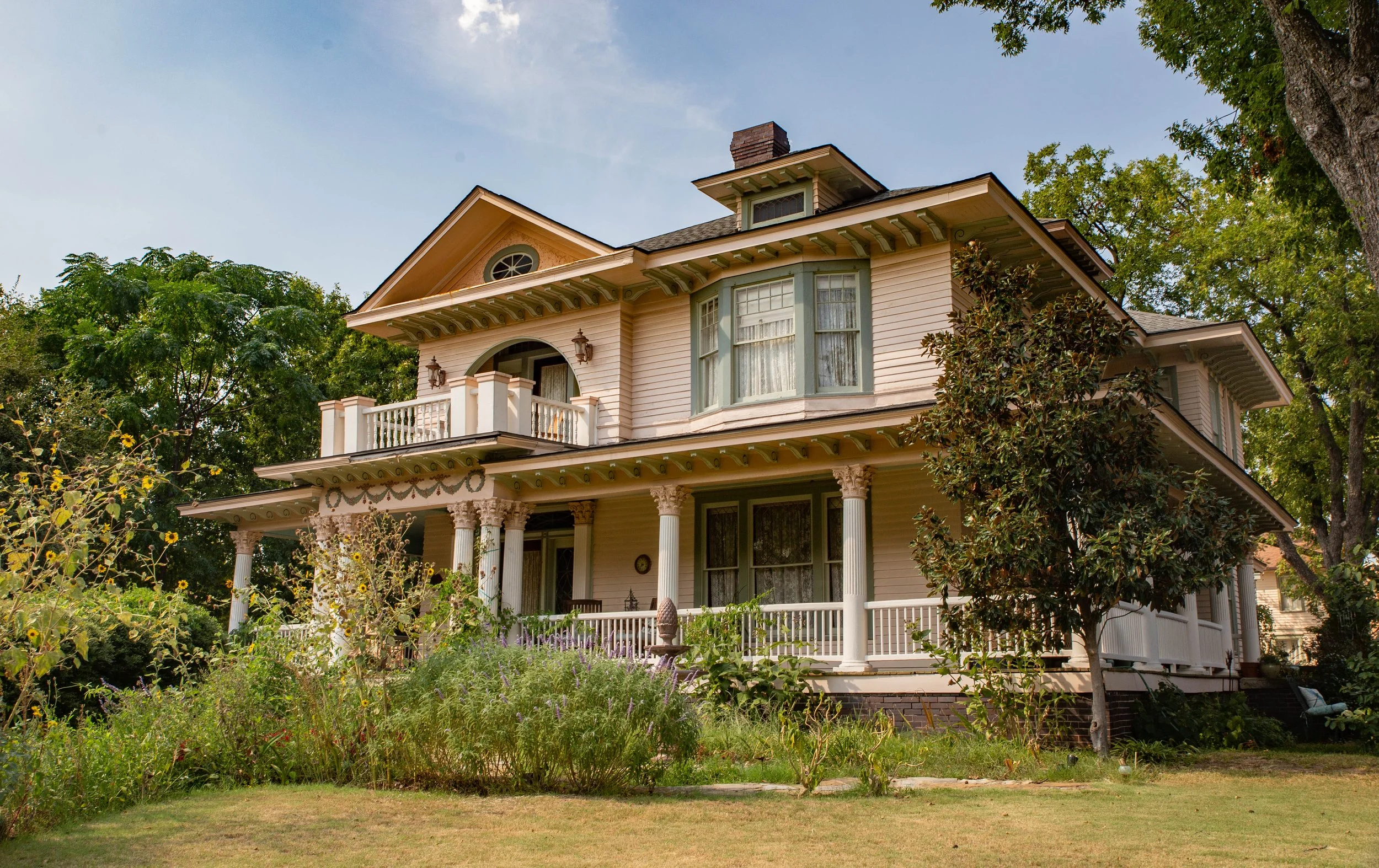 Christal_House side.jpg