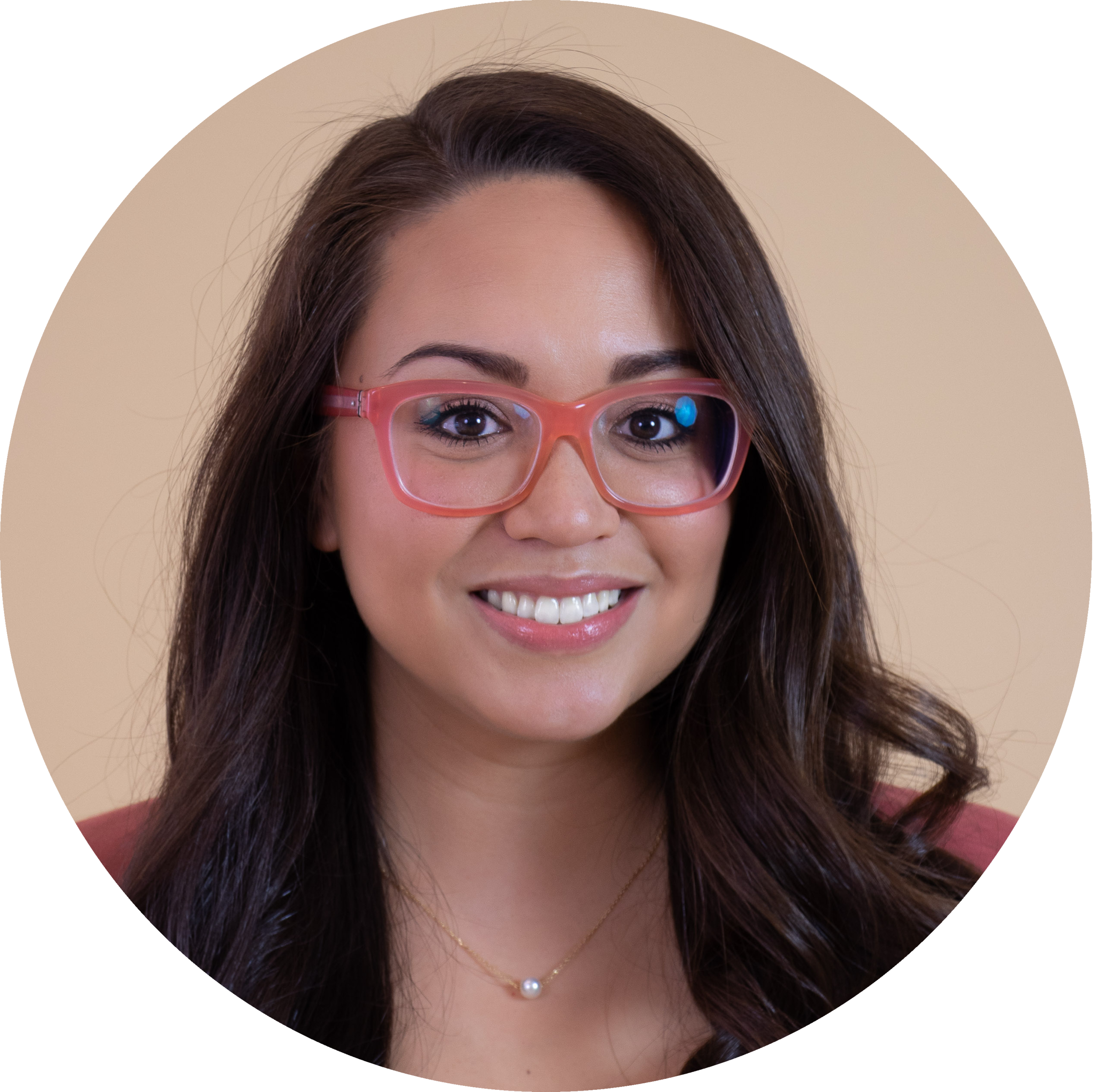 Linley Headshot 2.png