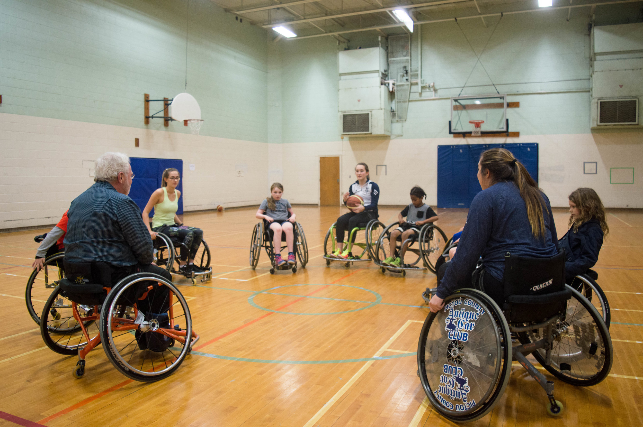  The Run Jump Throw Wheel program, run by several volunteers from the Human Kinetics program, hosted Clary Stubbert, a wheelchair basketball player. Stubbert brought several wheelchairs in with him so the children could learn how to play sports witho