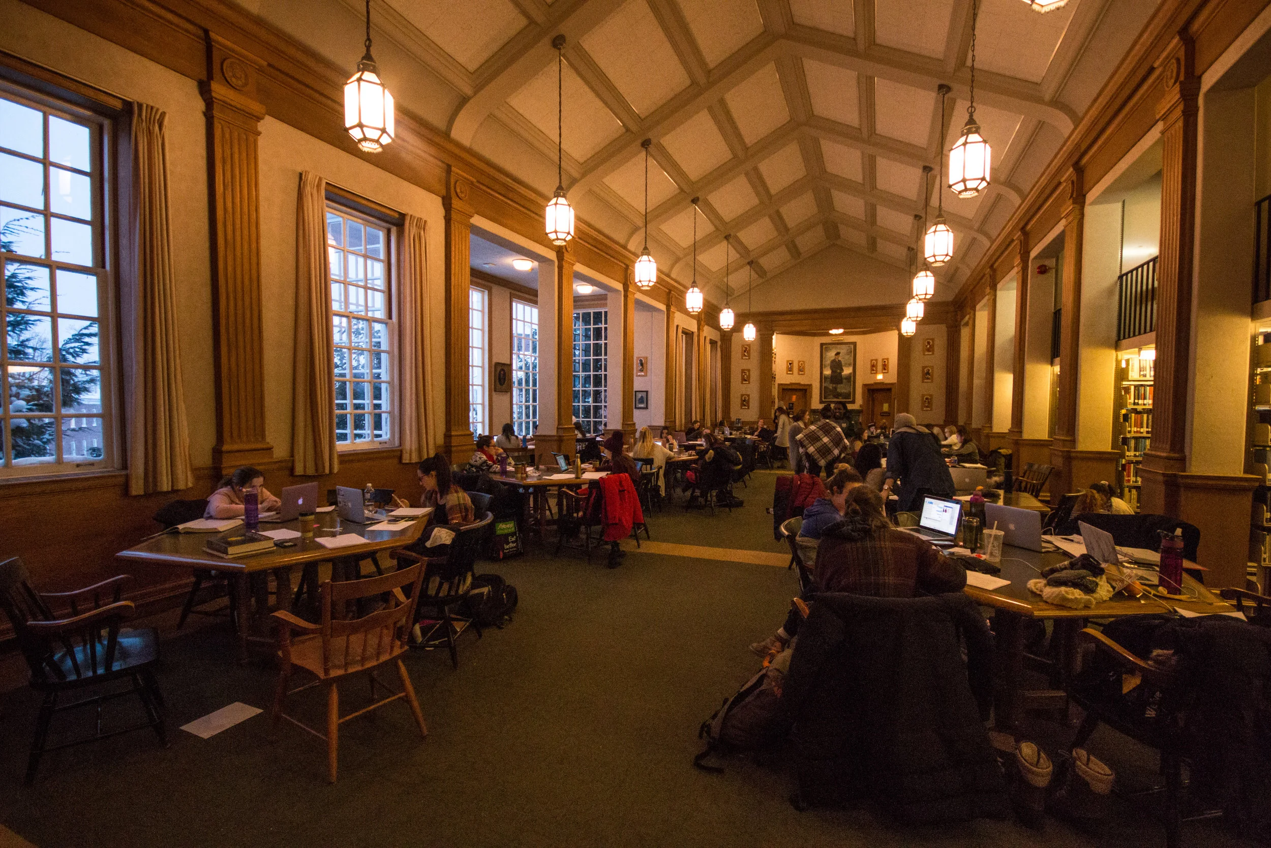  Students study in the Hall of Clans, Angus L. MacDonald Library.&nbsp; 