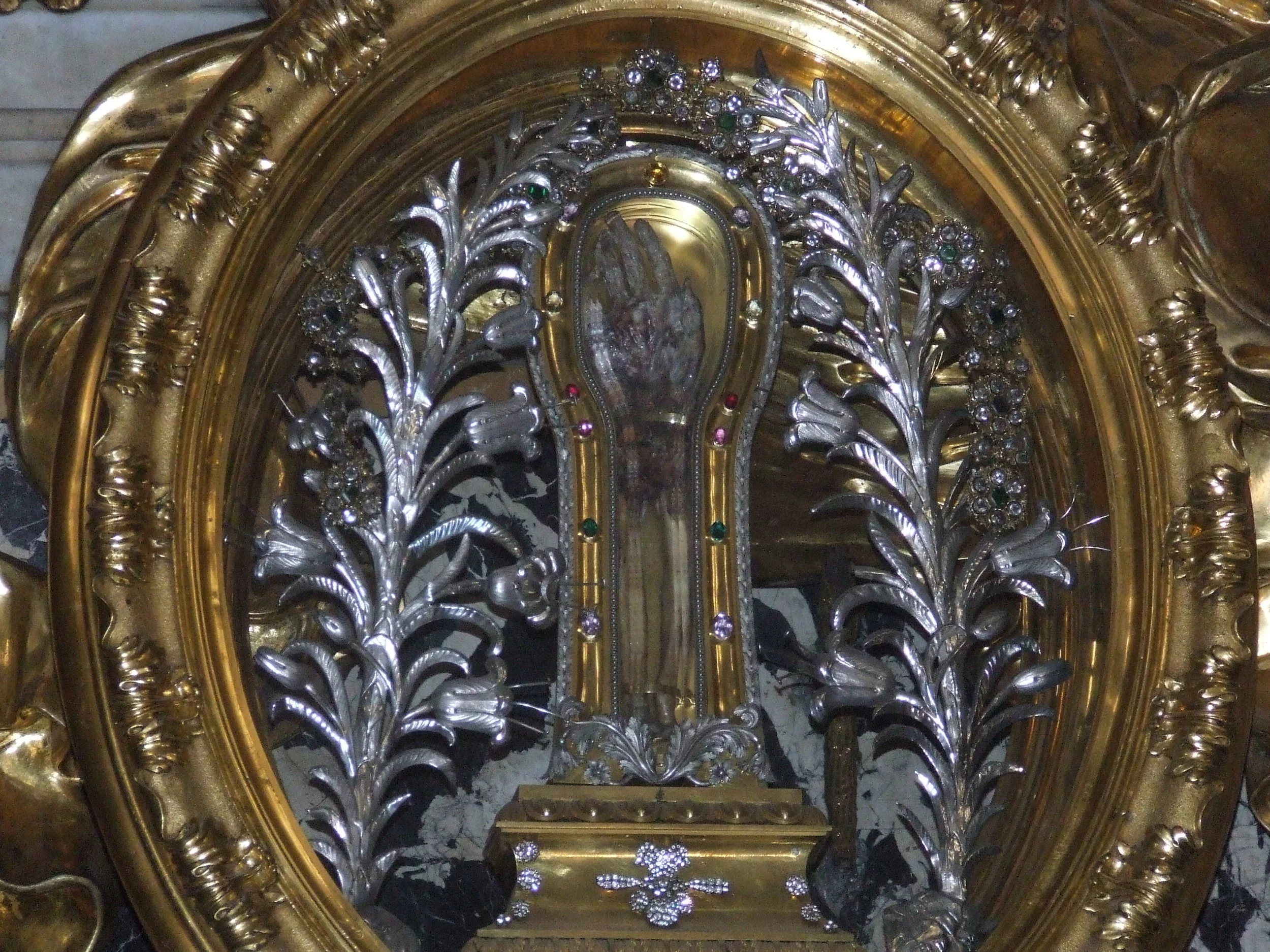 Hand of St. Francis Xavier Tours Canada