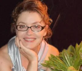 Rachel Kulberg is owner of Floppy Hat Farms, please visit her website at: http://floppyhatfarms.com/