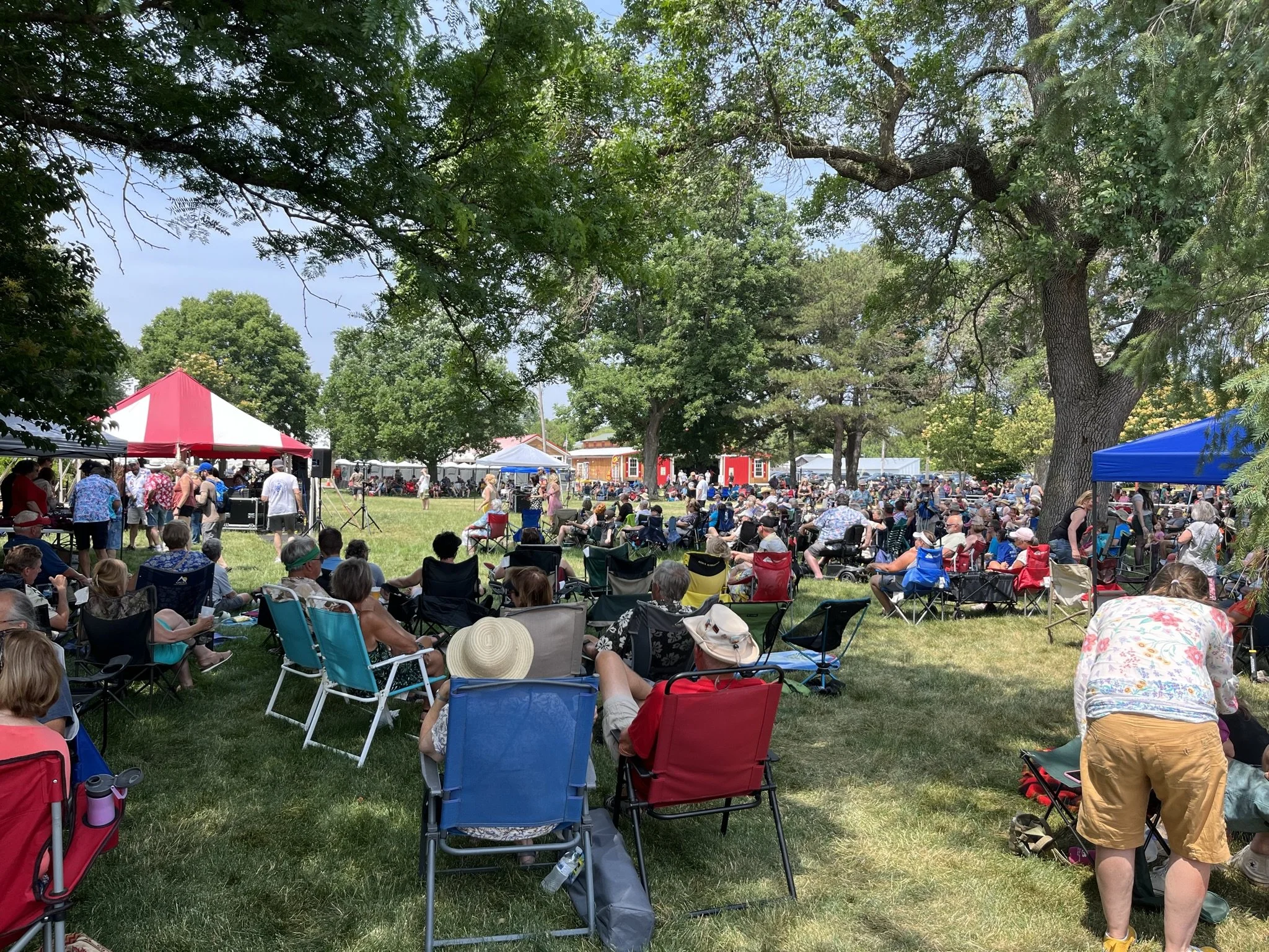 New Glarus Blues, Brews &amp; Food Trucks