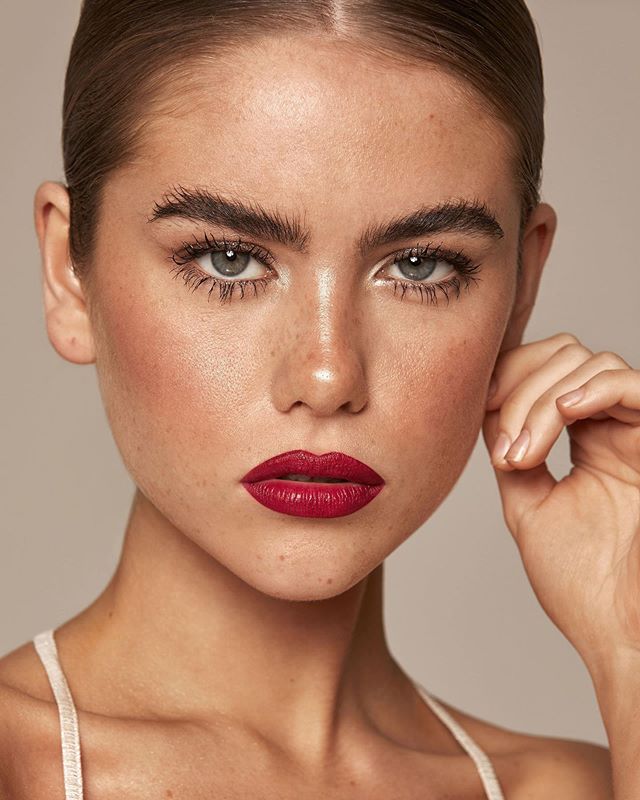 π@discozoe @nicjopek @jadoremodelsmcr
Hair and makeup by me
#Manchestermakeup #manchestermakeupartist #makeupartistmanchester #fashionmodel #glowingskin #glammakeup #makeupideas #fashionmakeup #fashionhair #goingoutmakeup #occasionmakeup #ecommerce #ecom #makeupmanchester #softwaves #naturalmakeup #glowingmakeup #glassskin #sleekhair #fluffybrows #freckles #redlips #redlip #sleekhair #lowpony #fashionphotography #fashionmodel
