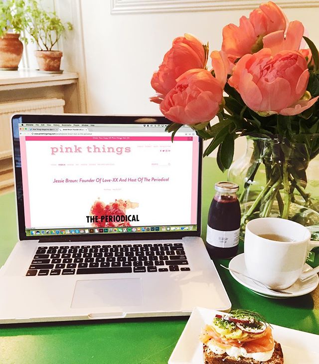 This morning I took part in #Sweden's #fika ritual while reading the article editor @lolaphalangee wrote for @pinkthingsmag about The Periodical podcast. In the article she highlighted our giveaway! I am so excited to see so many people entering! We 