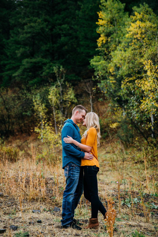 kelly-canyon-engagements-adventurous-wedding-photographer-idaho-colorado-10.jpg