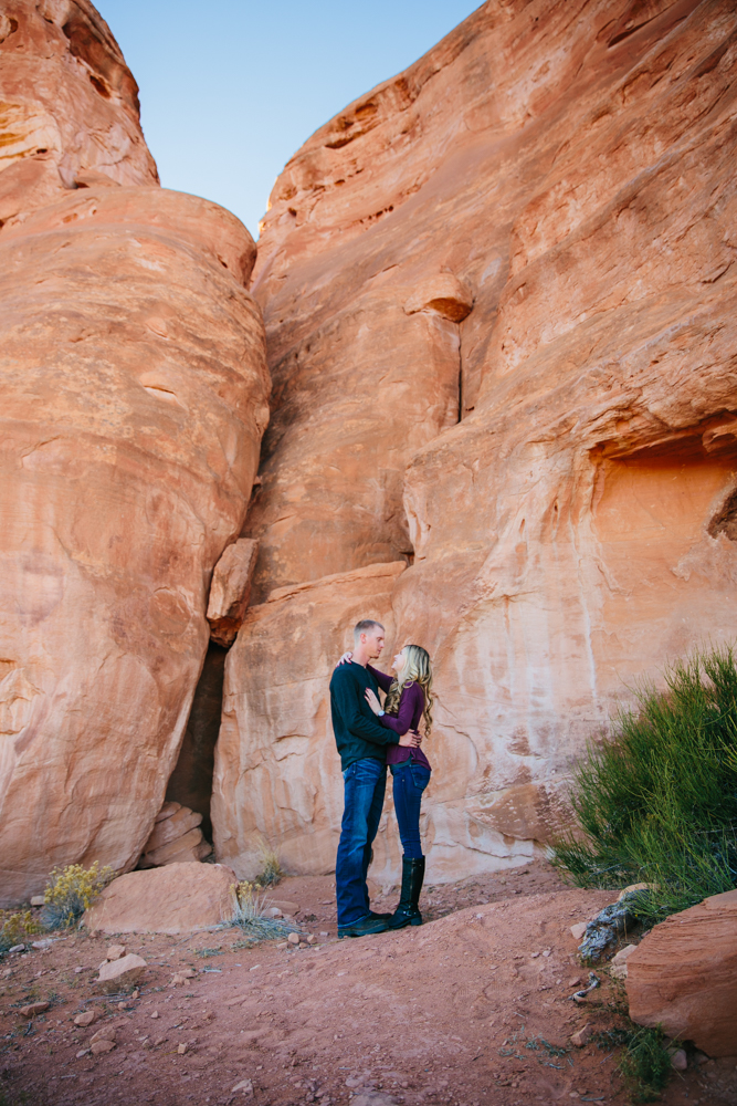 grand-junction-colorado-monument-wedding-photographer-engagements-1.jpg