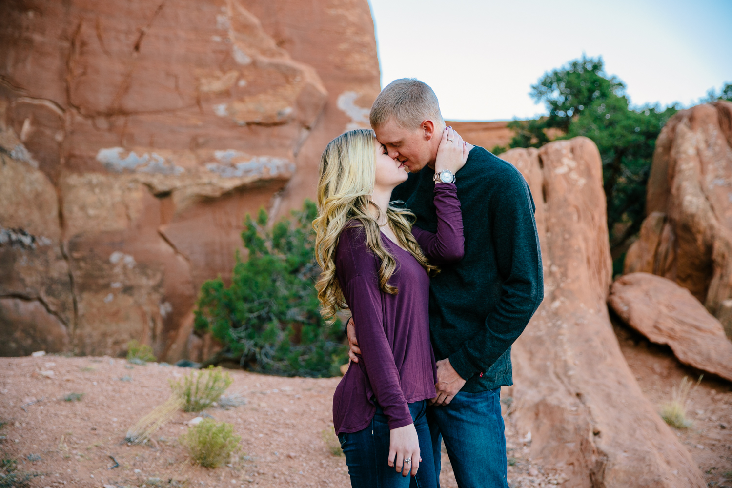 grand-junction-colorado-monument-wedding-photographer-engagements-17.jpg