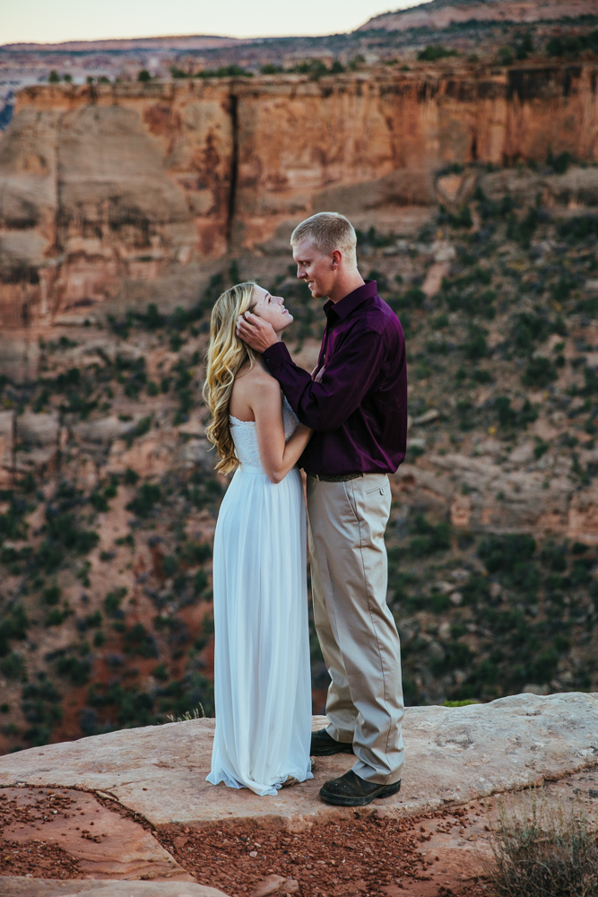 grand-junction-colorado-monument-wedding-photographer-engagements-28.jpg