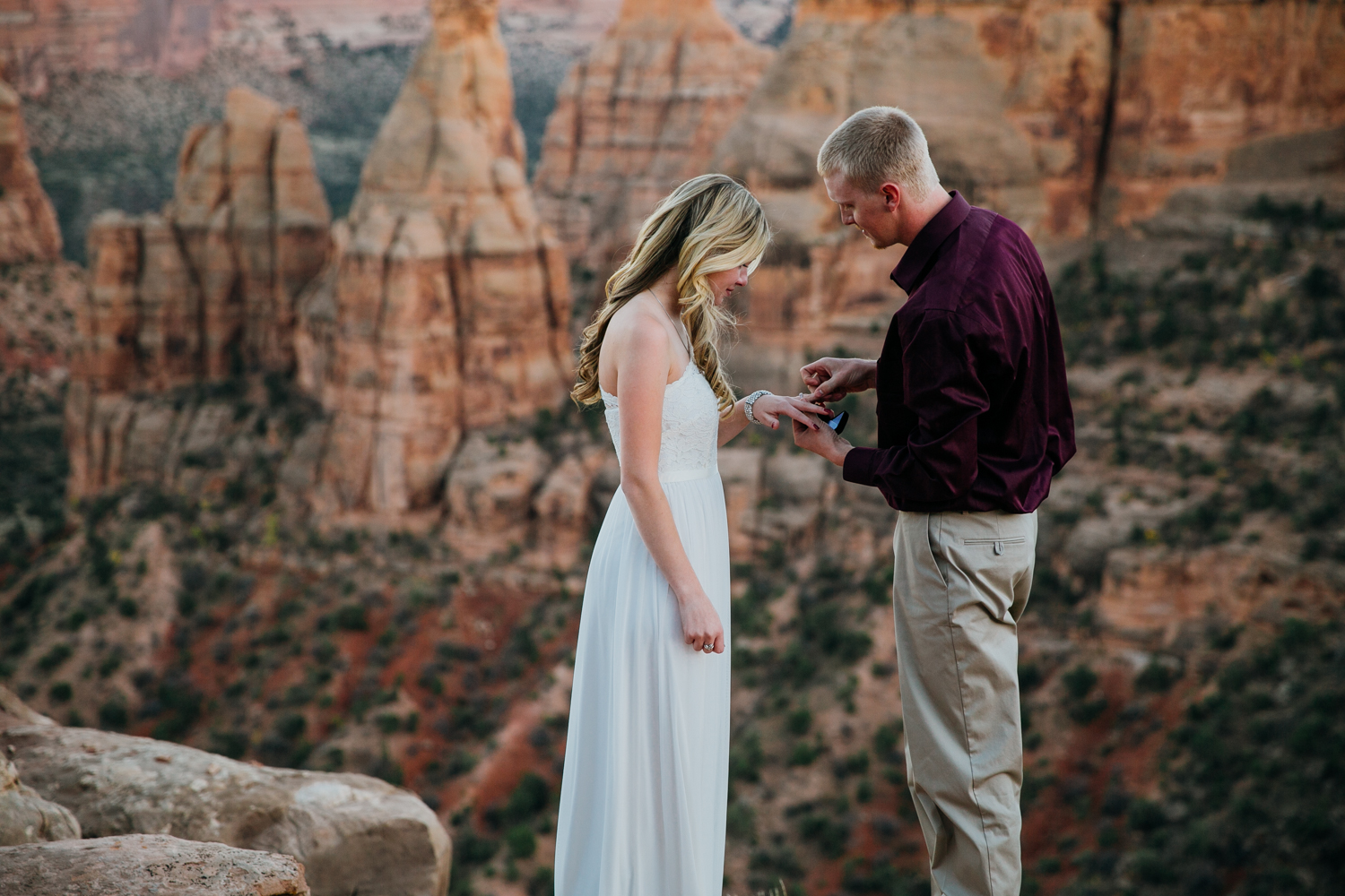 grand-junction-colorado-monument-wedding-photographer-engagements-34.jpg