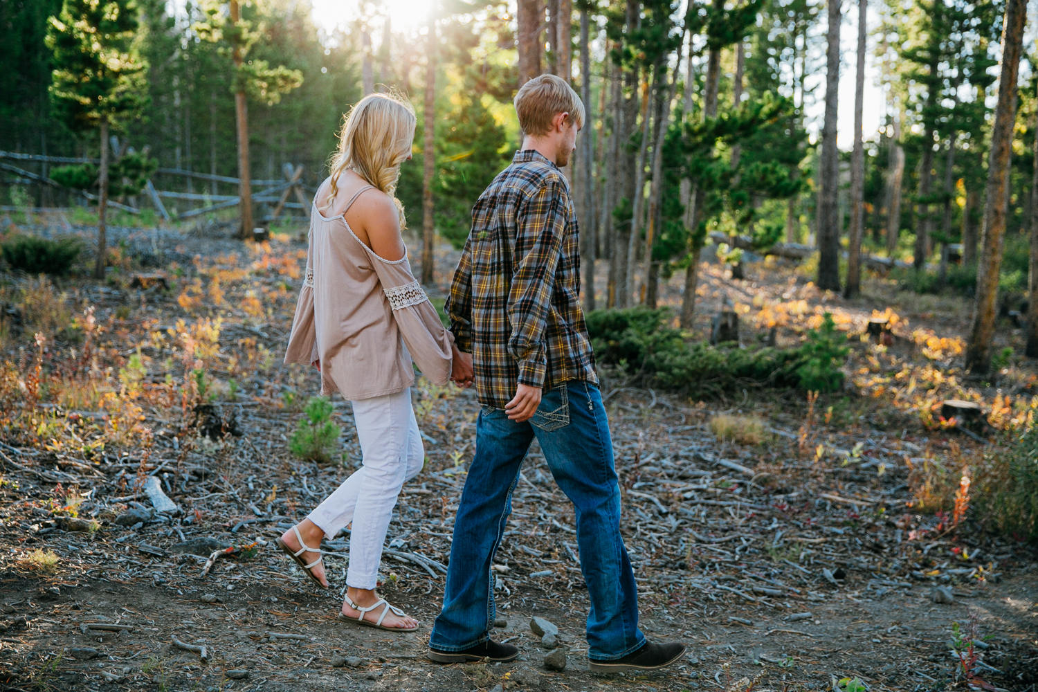 medicine-bow-engagements-wyoming-colorado-wedding-photographer-18.jpg