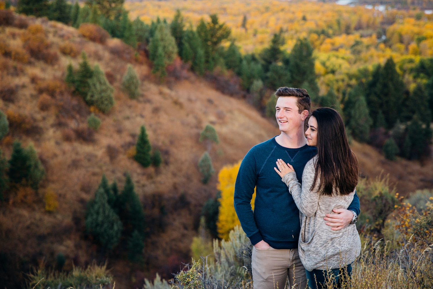 idaho-falls-mountain-engagements-rexburg-idaho-adventurous-wedding-photographer_1694.jpg