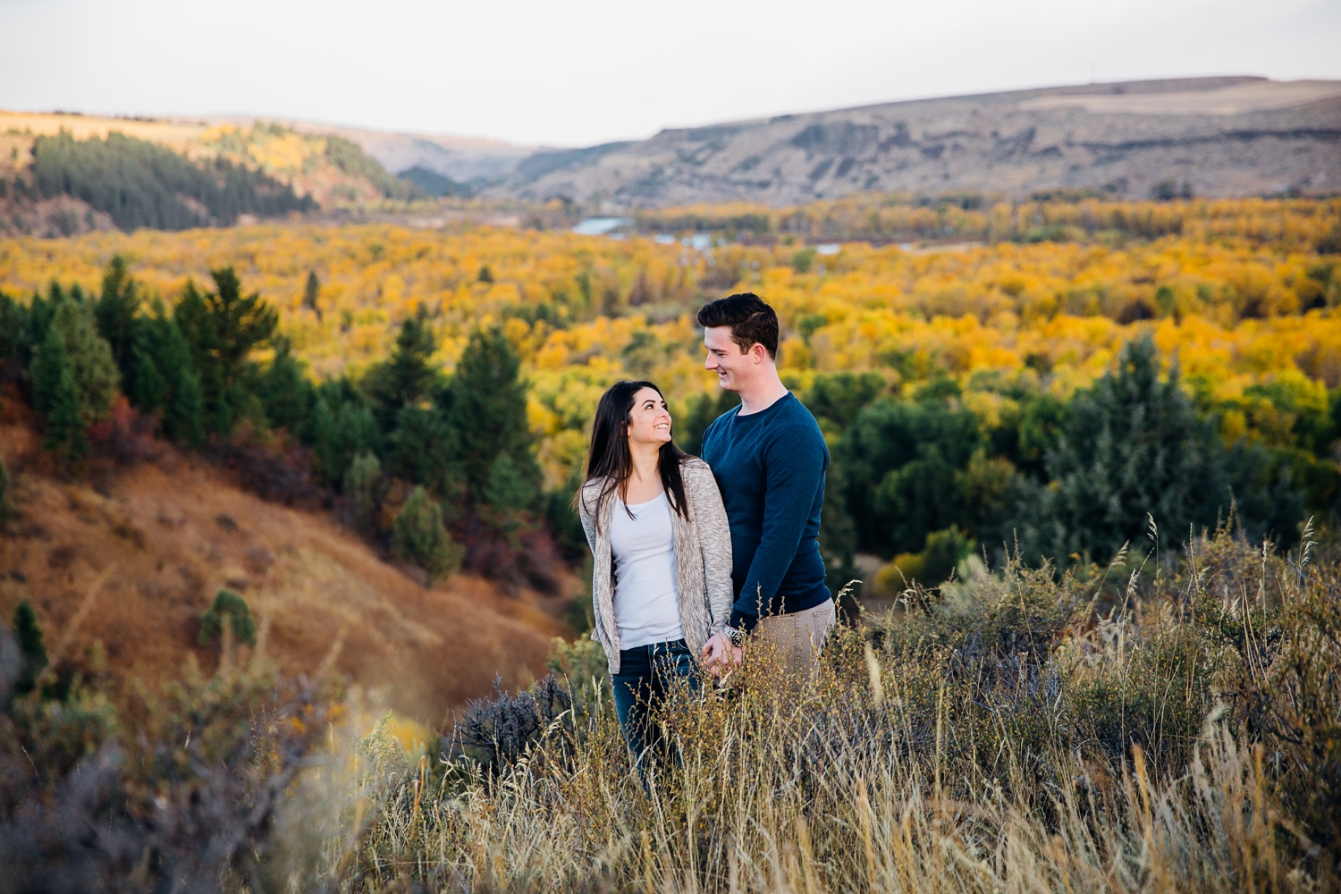 idaho-falls-mountain-engagements-rexburg-idaho-adventurous-wedding-photographer_1698.jpg