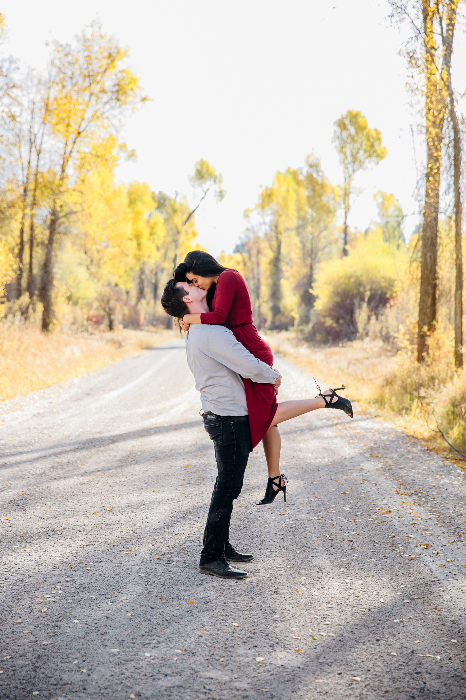 idaho-falls-mountain-engagements-rexburg-idaho-adventurous-wedding-photographer_1708.jpg