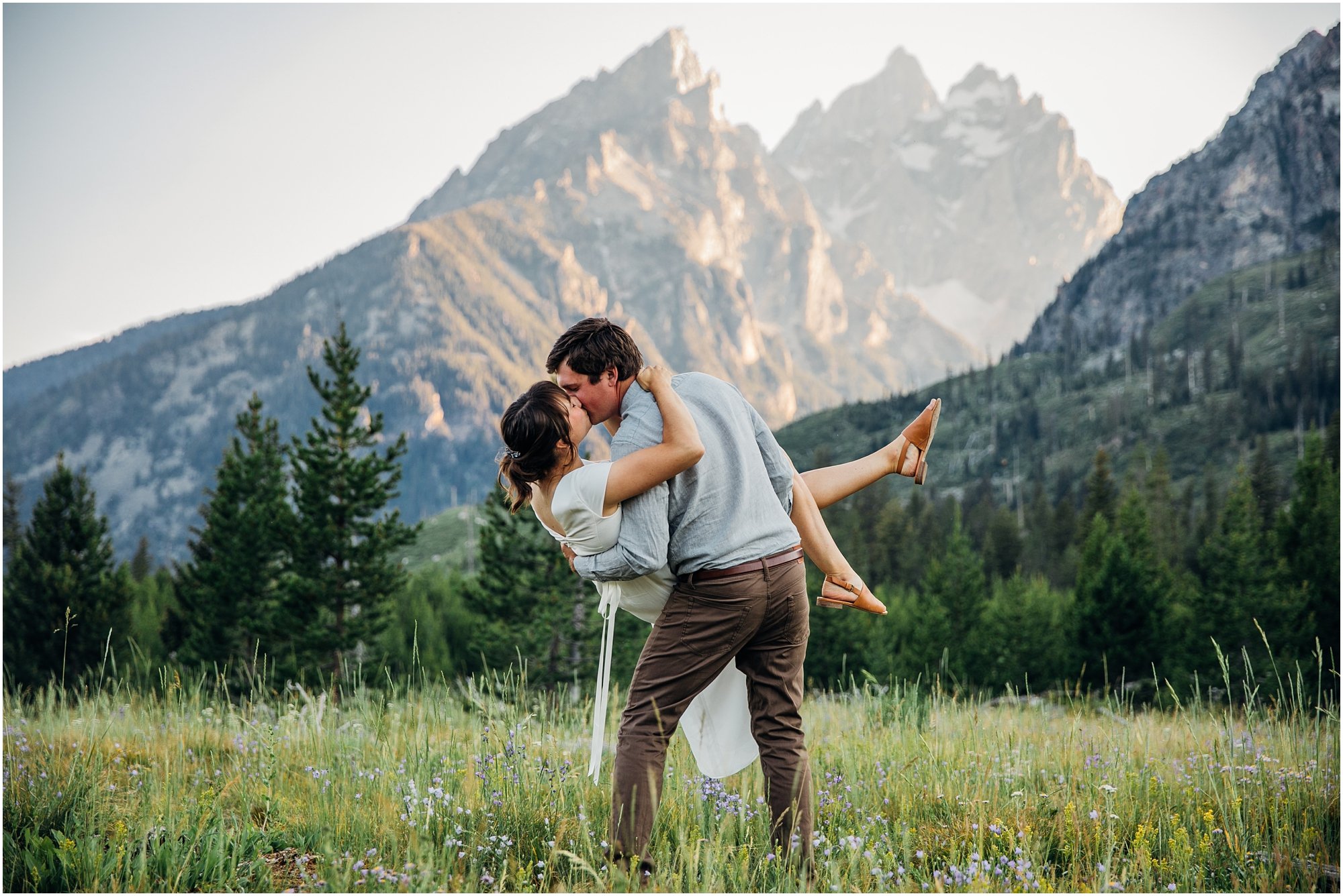 grand-tetons-wedding-elopement-photographer-jackson-hole-wyoming_0881.jpg