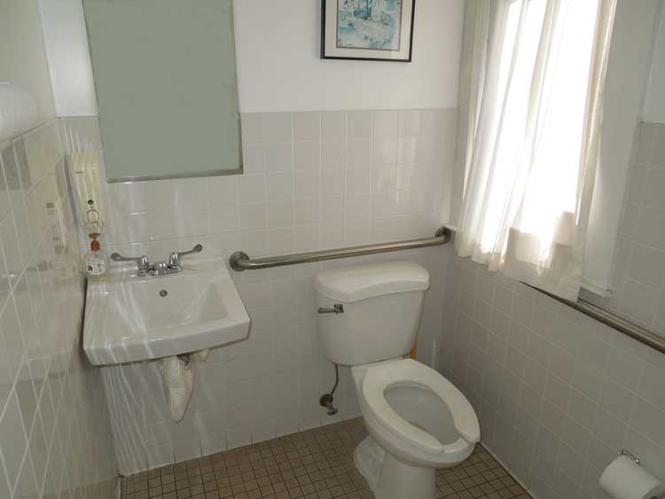  The bathroom is handicapped-accessible. 