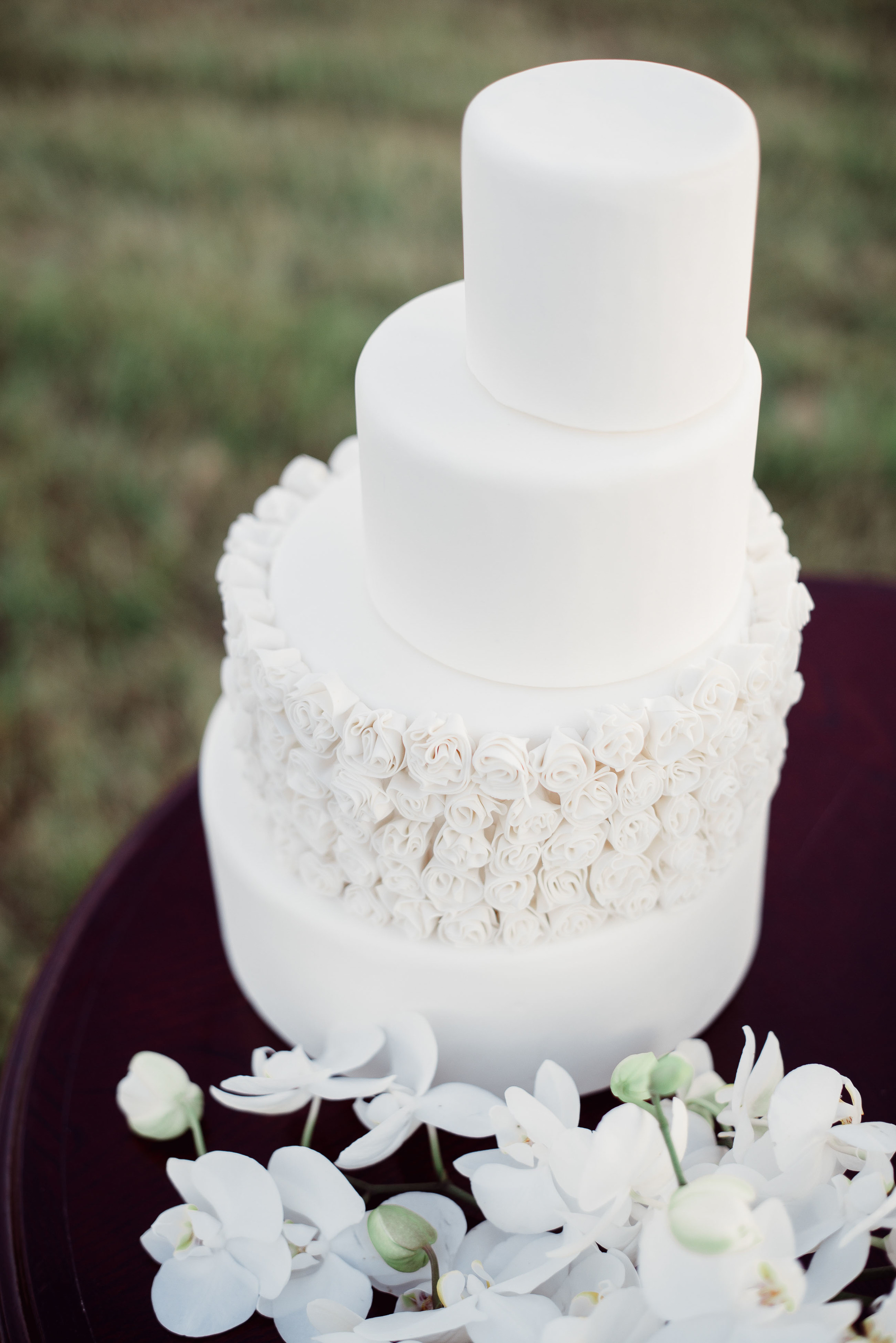 niagara-wedding-cakes-sweet-celebrations-custom-cakes-014.JPG