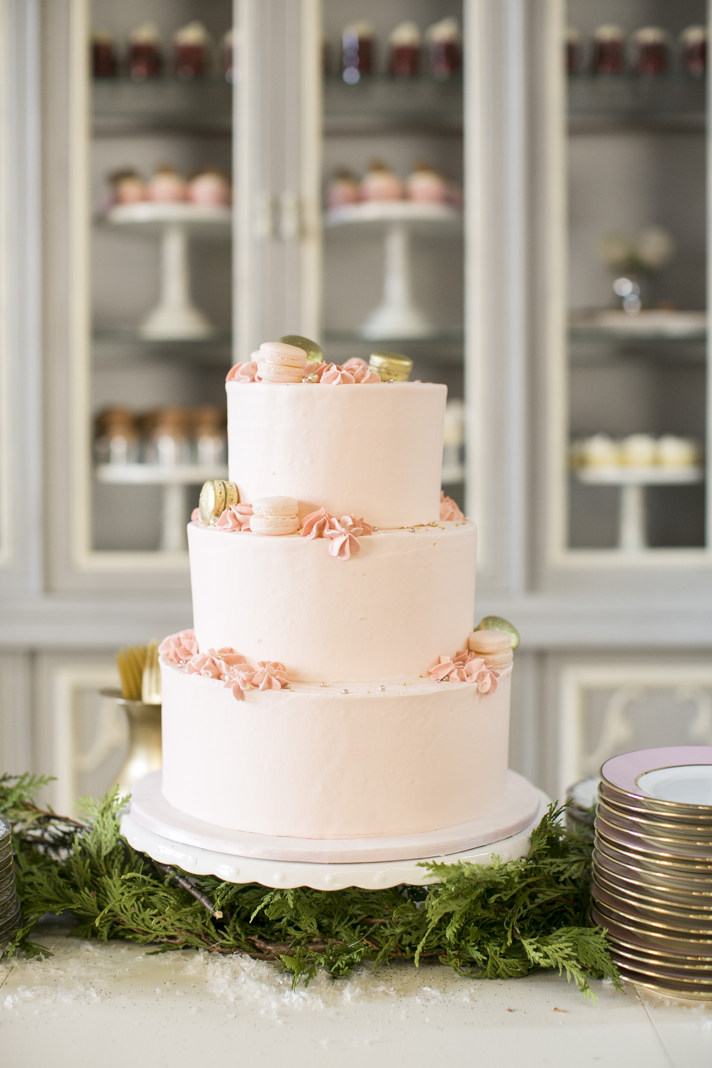 niagara-wedding-cakes-sweet-celebrations-custom-minimalistic-cakes-009.JPG