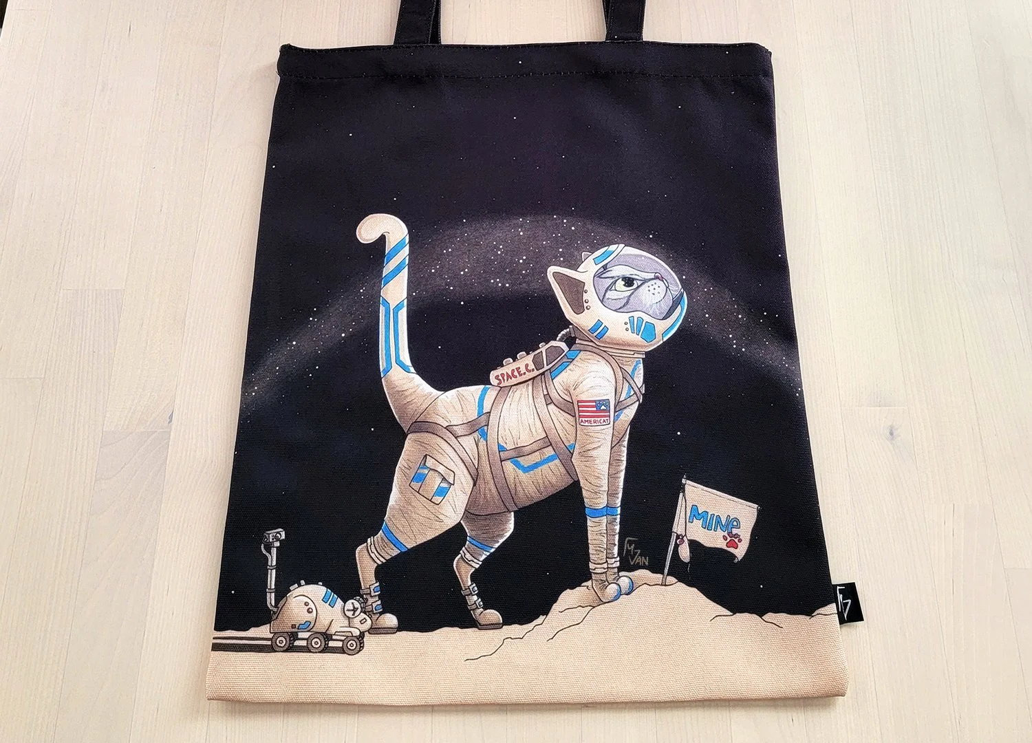 mvan_ToteBags2024_OSS_001.jpg