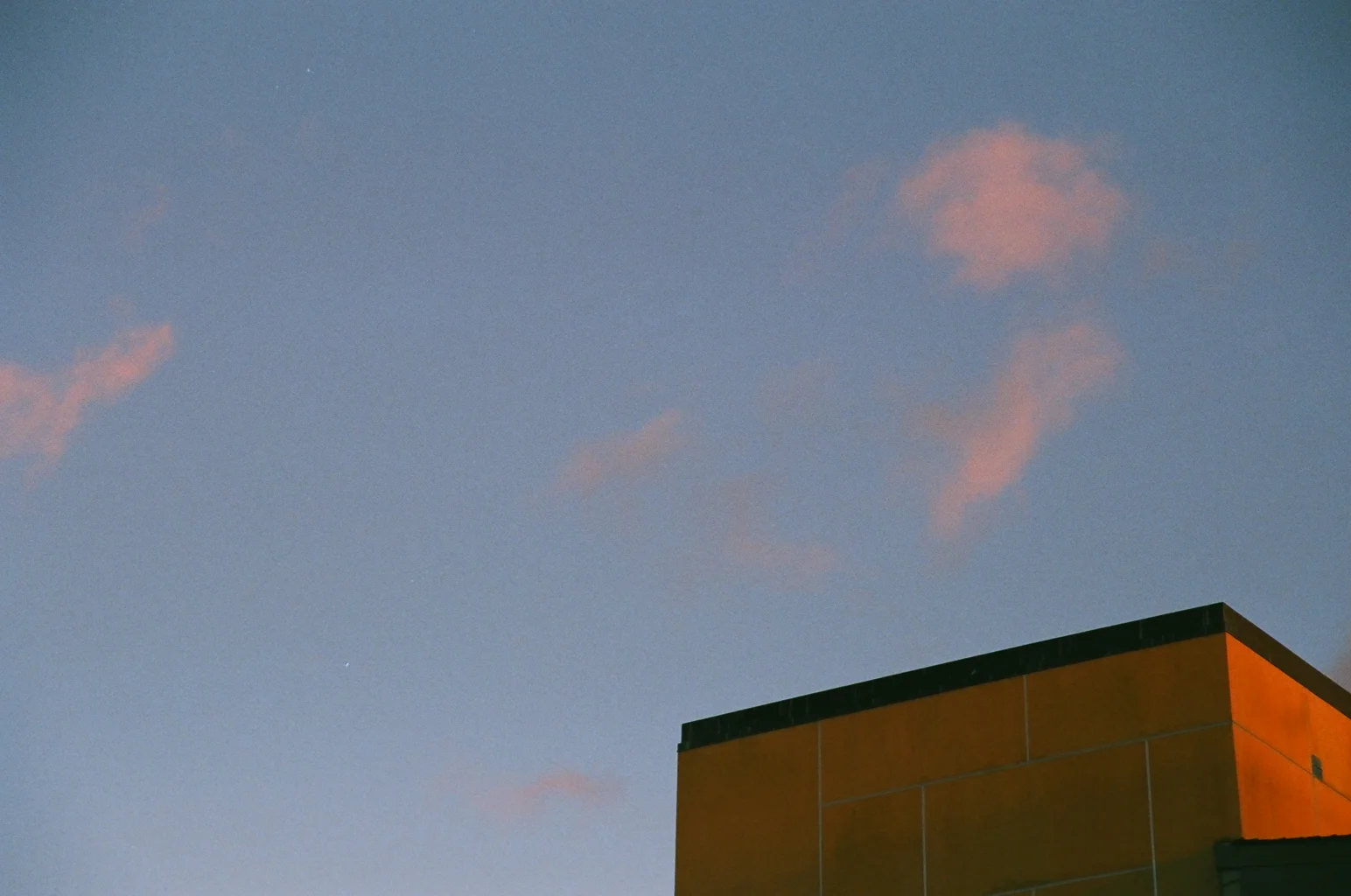 sf_cornerbuilding.jpg
