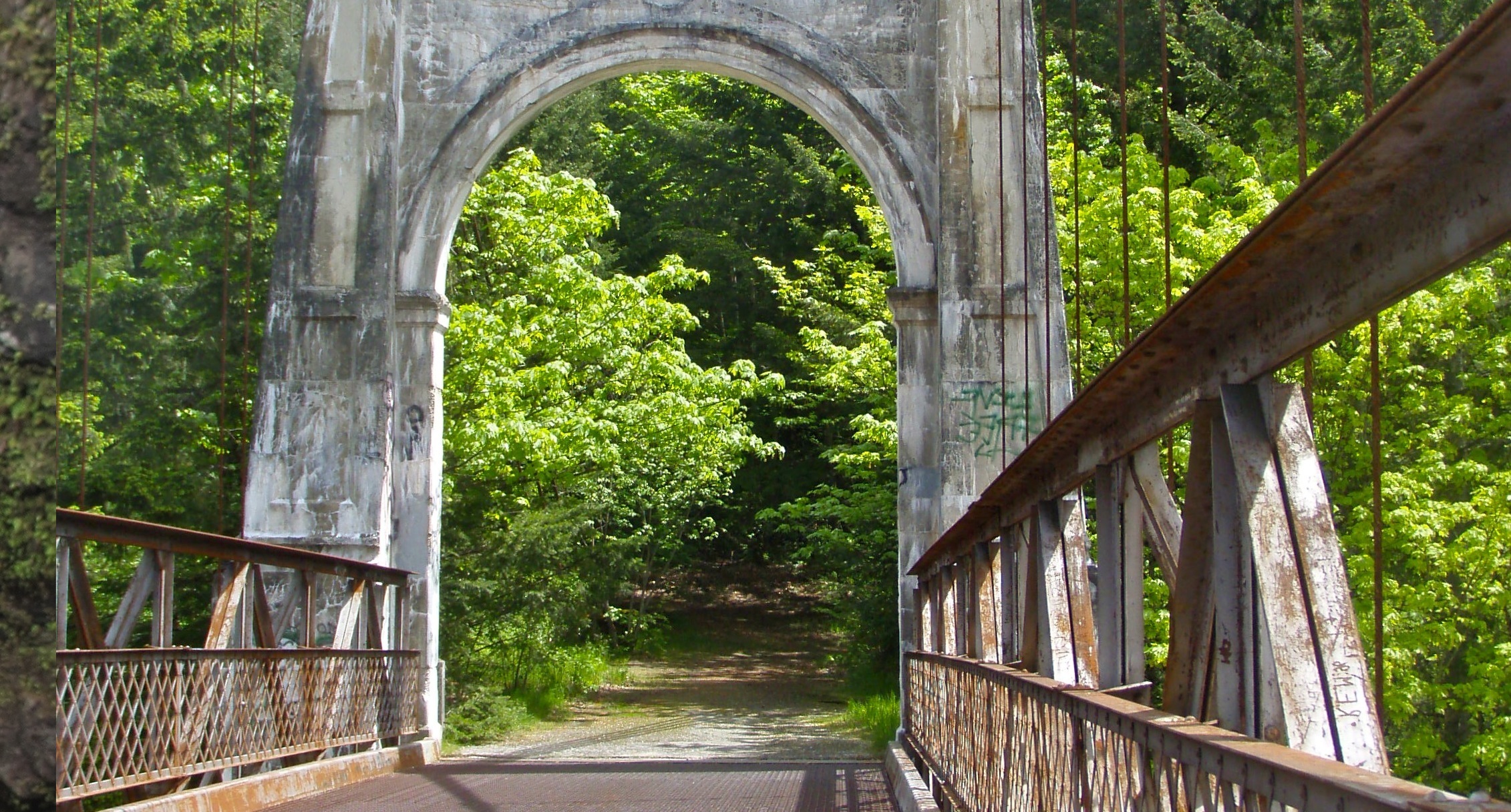 banner_bridge.jpg