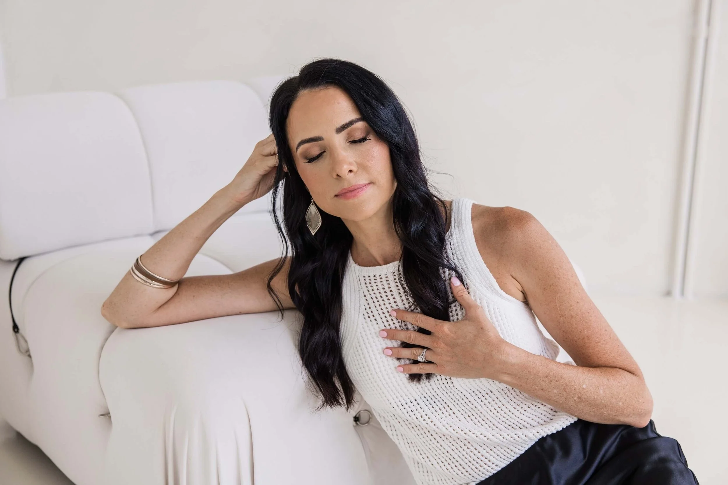 Juliette Kristine featured in The Everygirl's article about daily manifestation habits