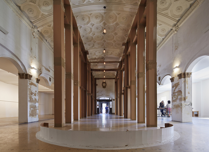 Carlos Bunga's installation at Rebuild Foundation’s Stony Island Arts Bank. Courtesy Rebuild Foundation. Photo: Steve Hall © Hedrich Blessing
