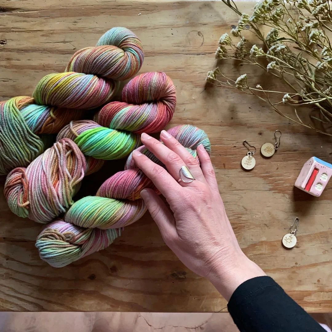 wild_bowerbird_handdyedyarn_3.jpg (Copy)