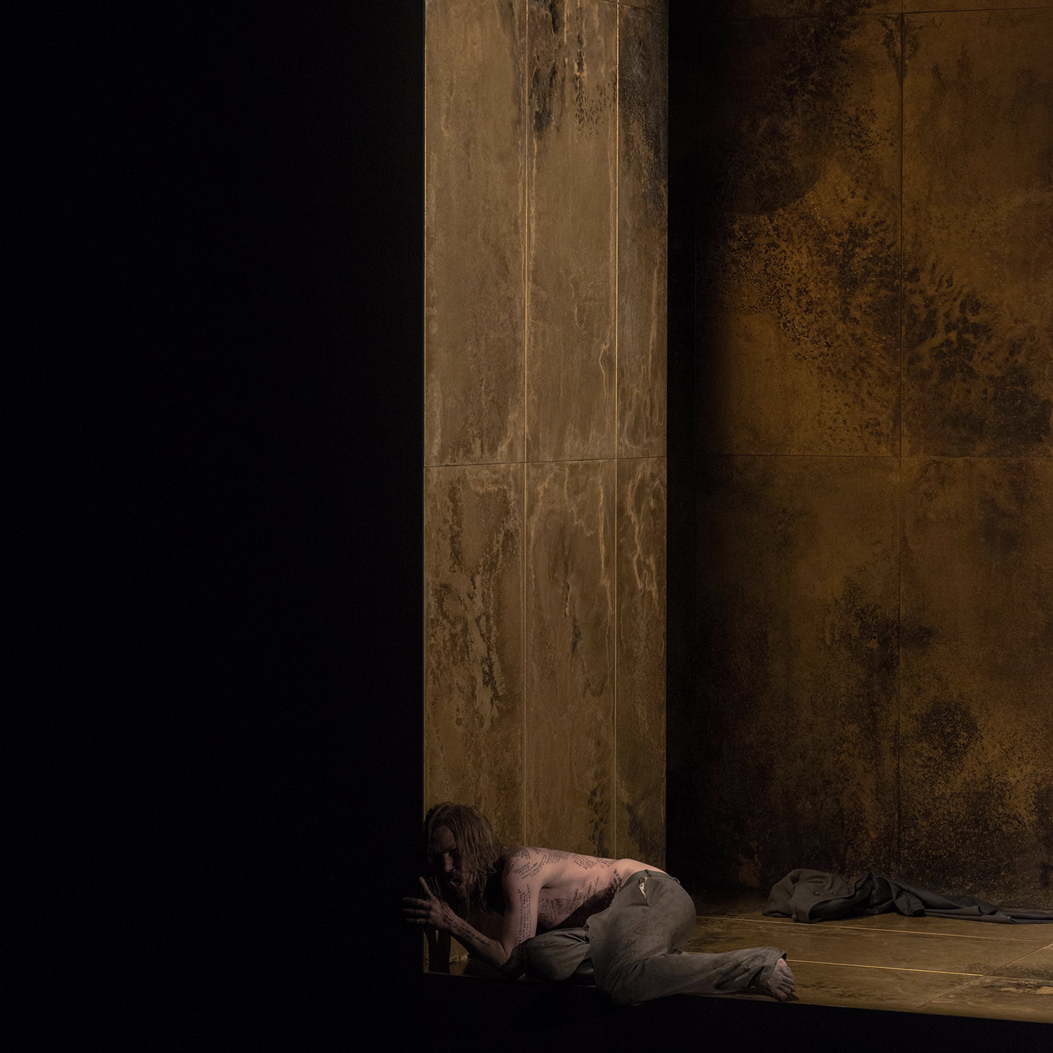 4_2_Tartuffe_Berlin, 2013.jpg