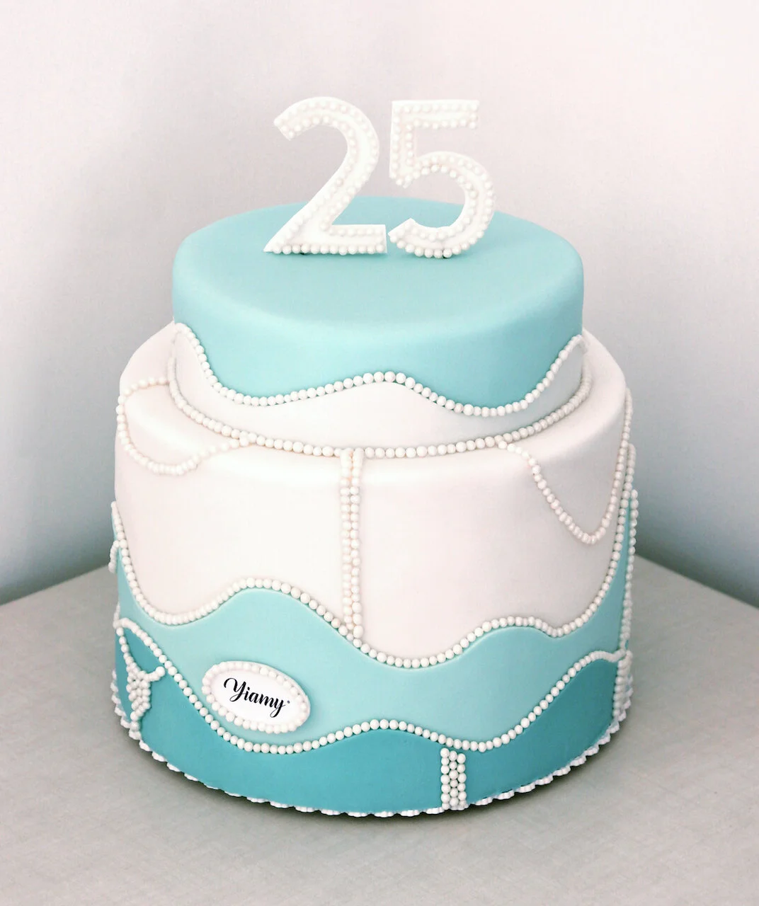 Pearls Tiffany Birthday Cake Limassol Cyprus Order Buy