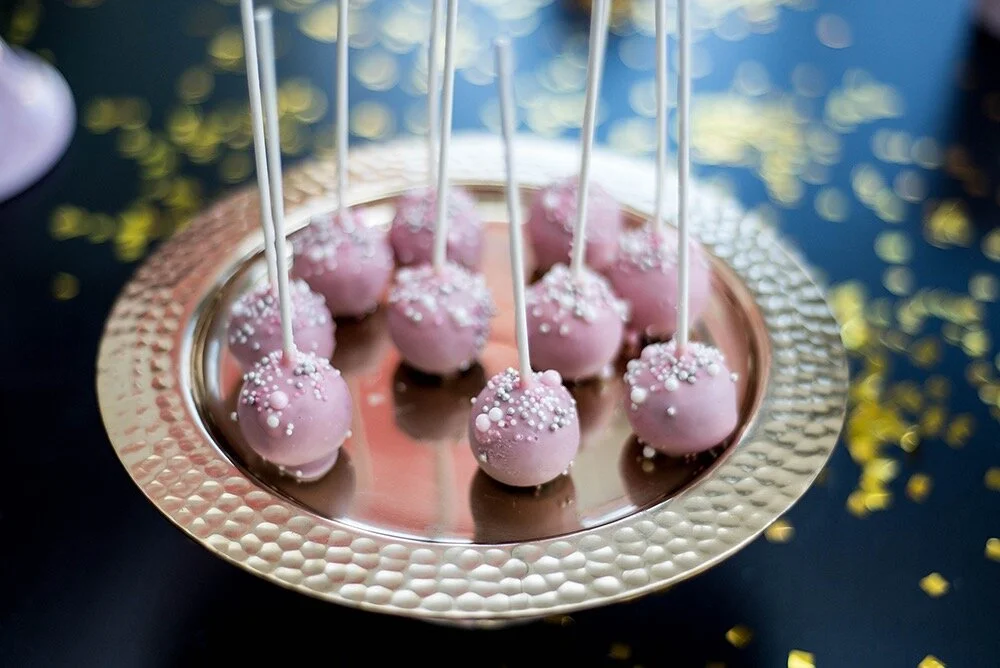 Minimalist Balloon Birthday Cake Limassol Cyprus Order Buy