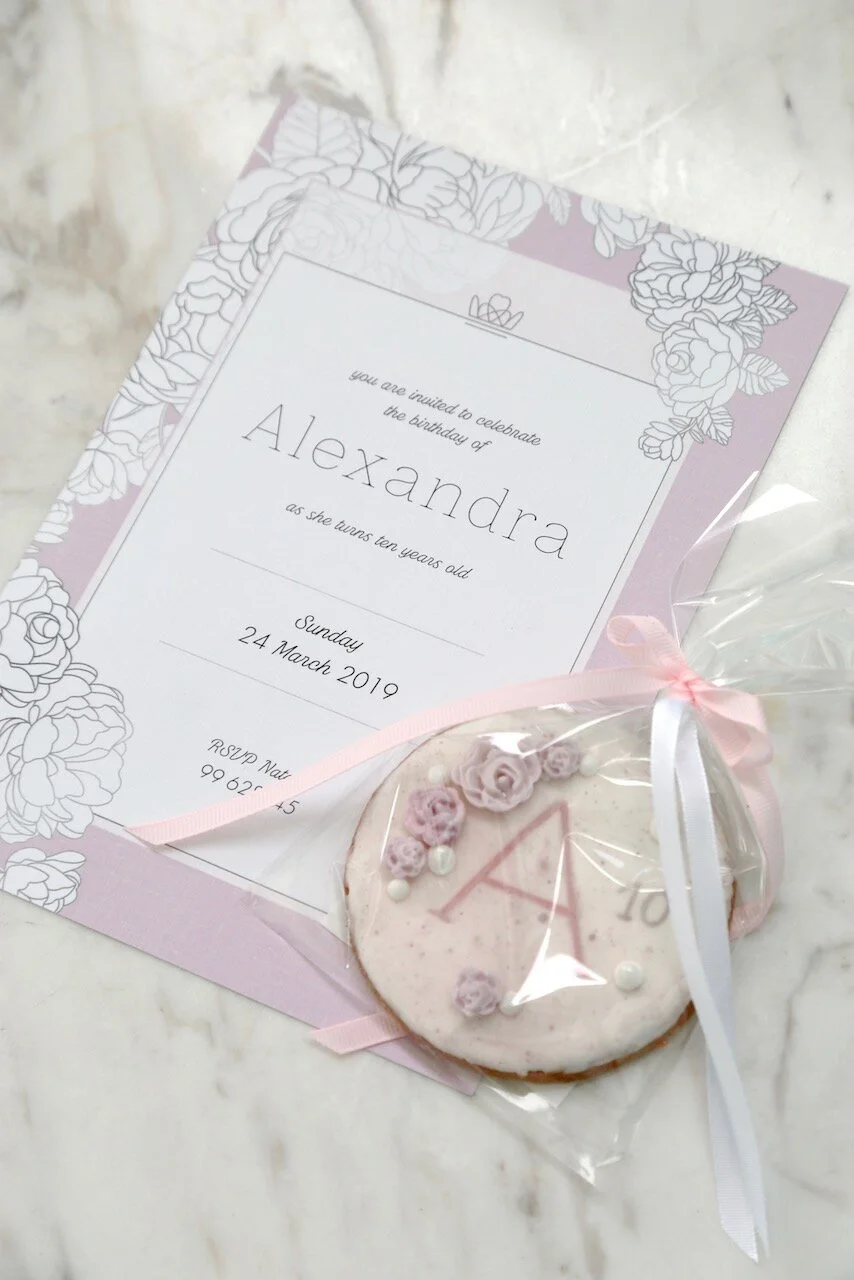 Yiamy Birthday, Anniversary, Engagement, Baby shower, Christening, Corporate, Celebration Party Guest Favours Gift Limassol Cyprus Cookie Vanilla Chocolate Glyko